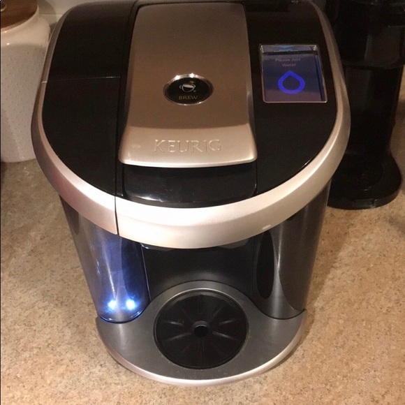 Keurig coffee maker - Picture 3 of 5